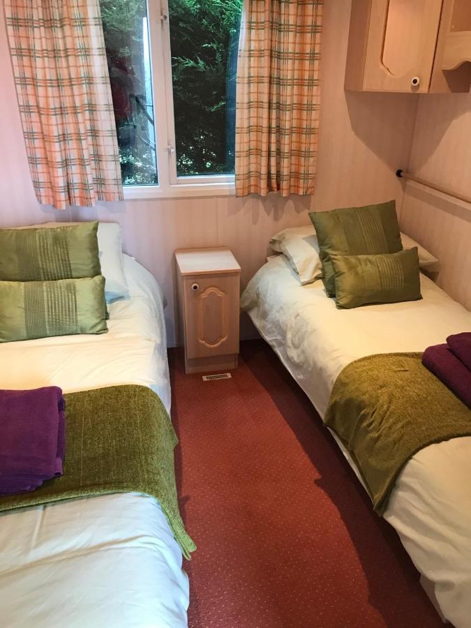 The Fox Inn, Roxby, Static Caravan Ngoại thất bức ảnh
