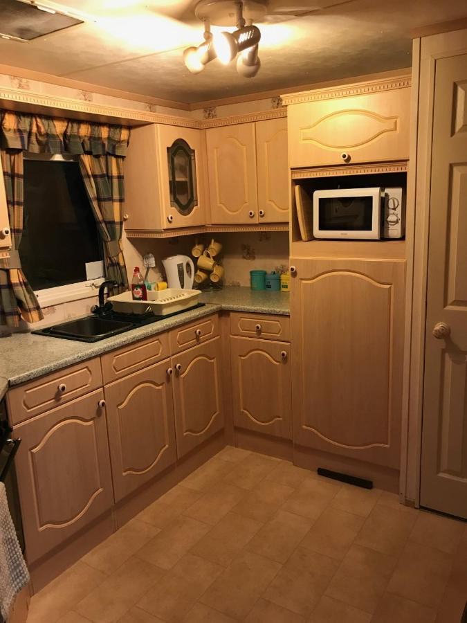 The Fox Inn, Roxby, Static Caravan Ngoại thất bức ảnh