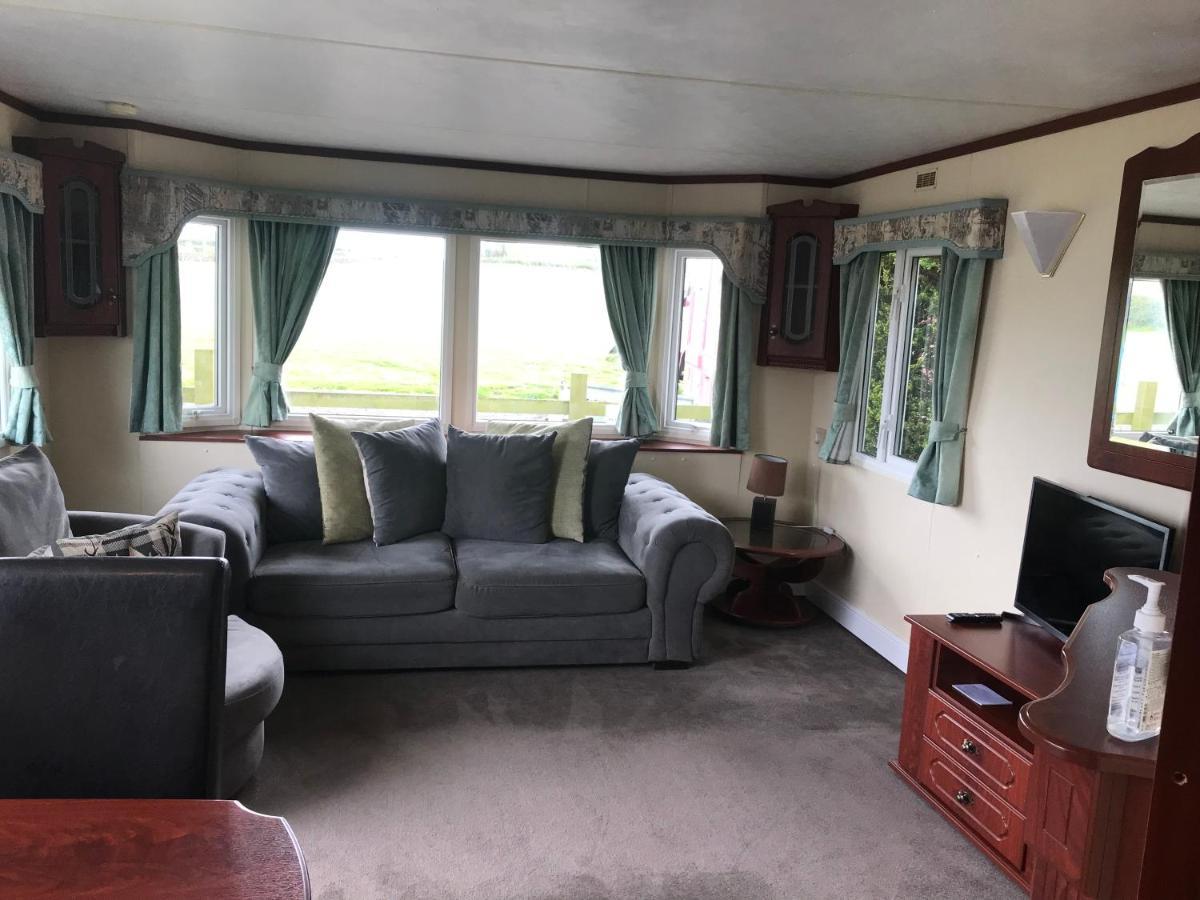 The Fox Inn, Roxby, Static Caravan Ngoại thất bức ảnh